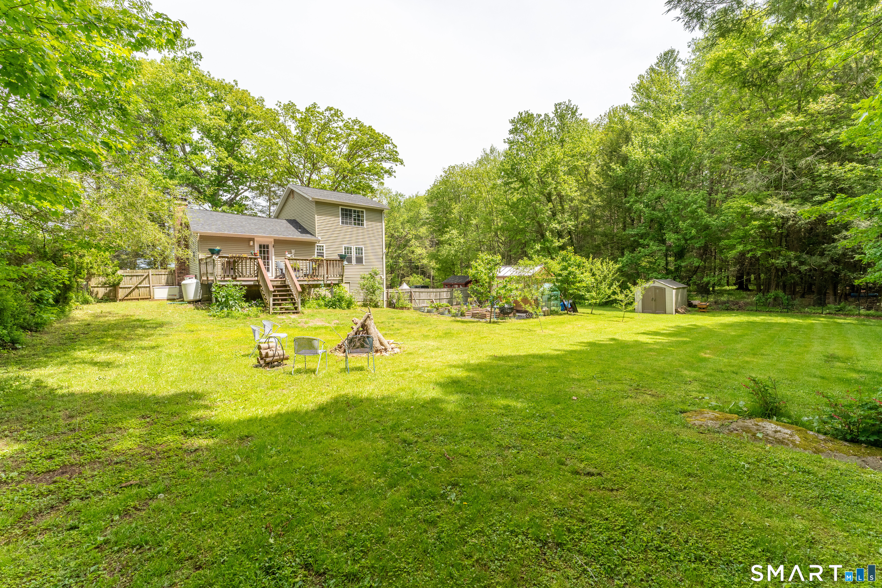 20 Crooked Trail Woodstock CT 06281