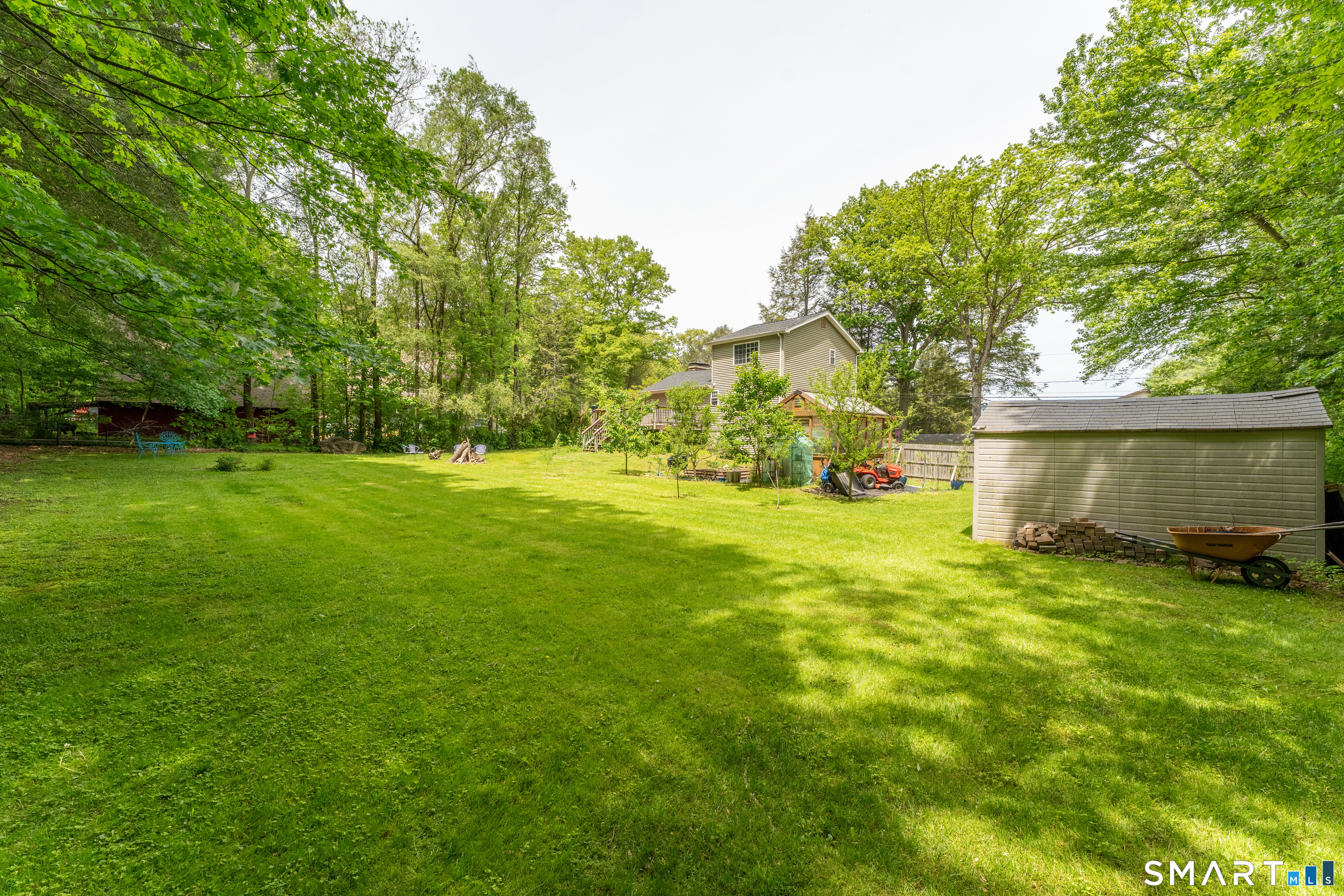 20 Crooked Trail Woodstock CT 06281