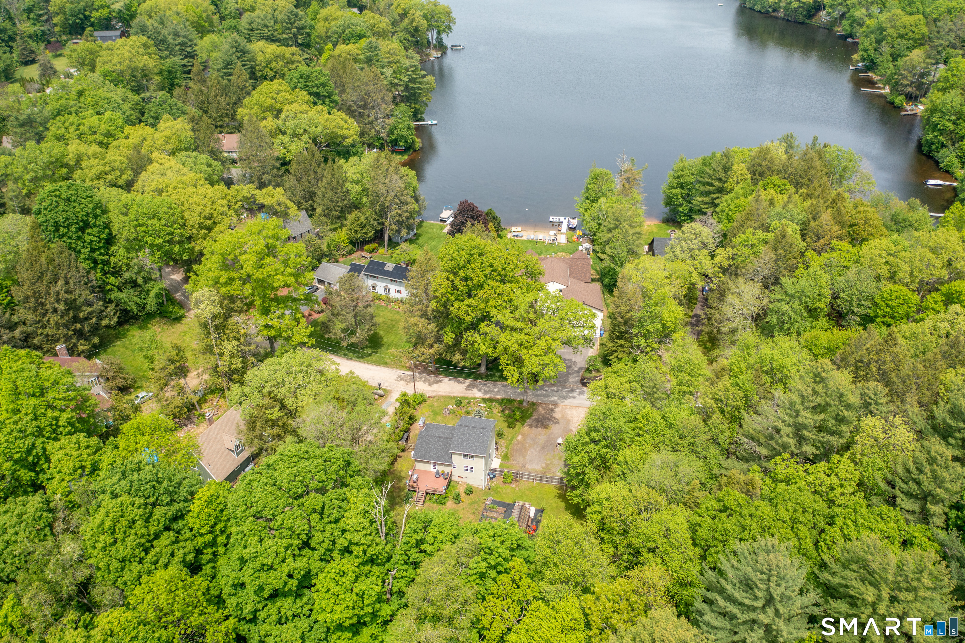 20 Crooked Trail Woodstock CT 06281