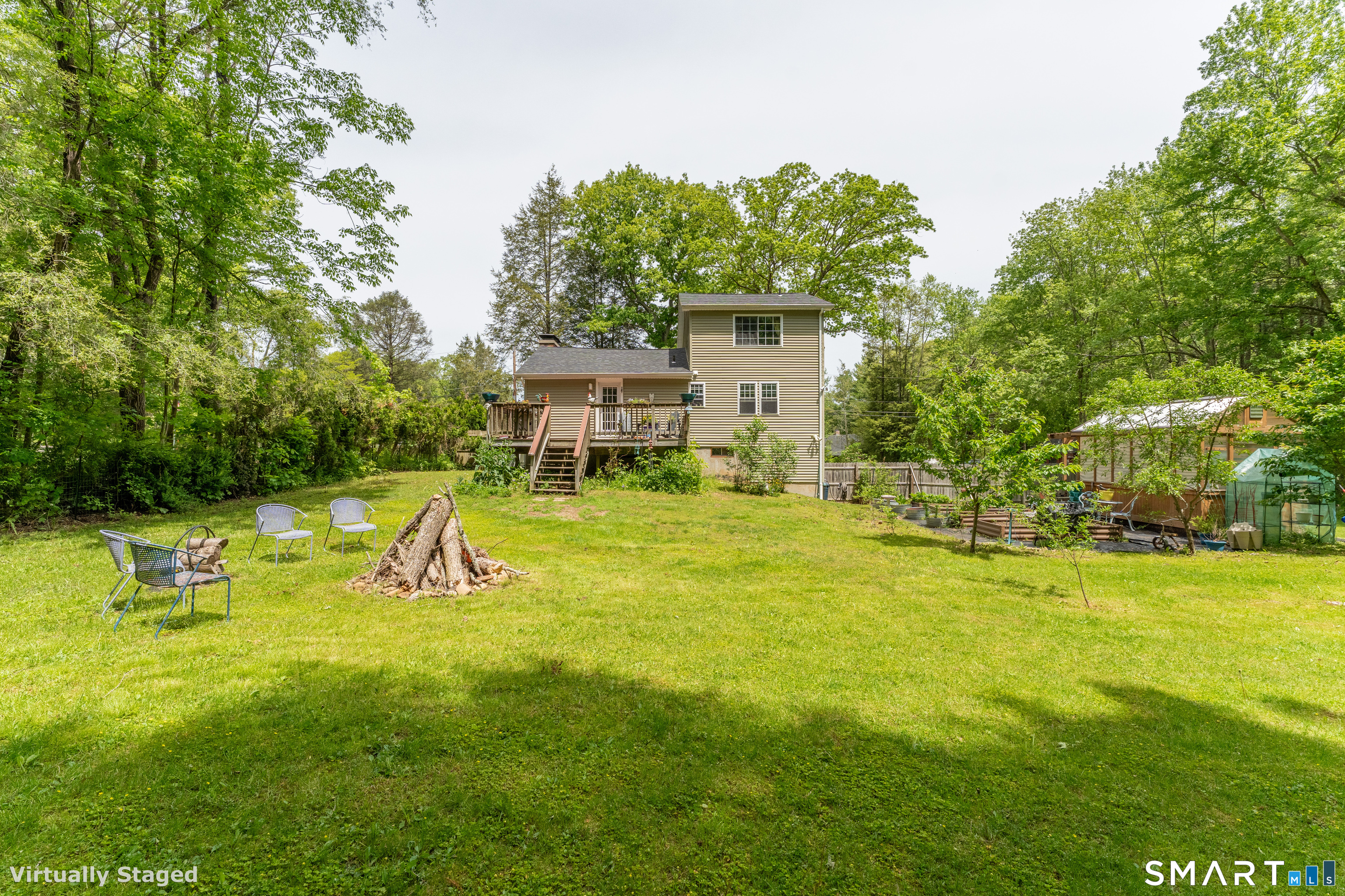 20 Crooked Trail Woodstock CT 06281