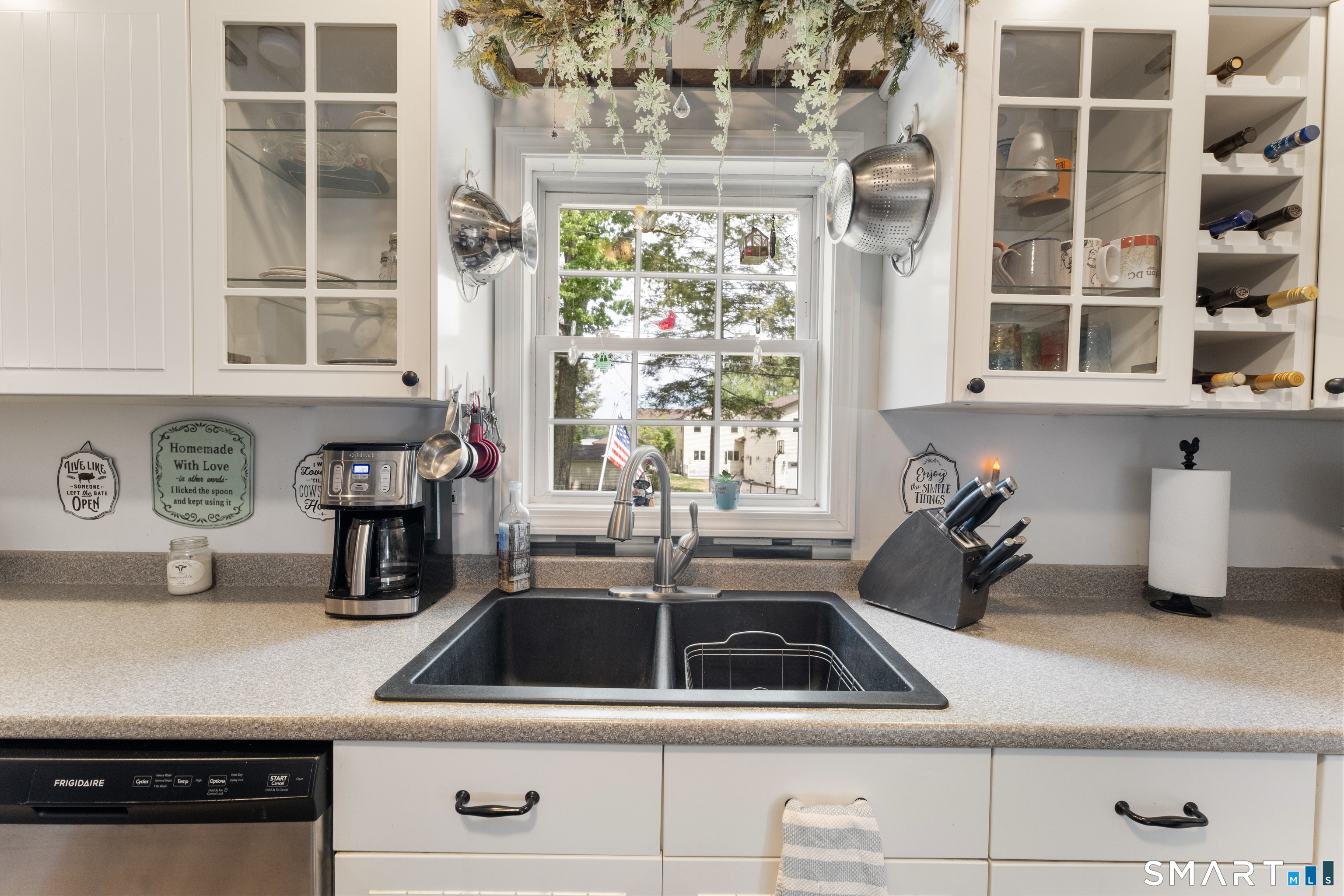 20 Crooked Trail Woodstock CT 06281