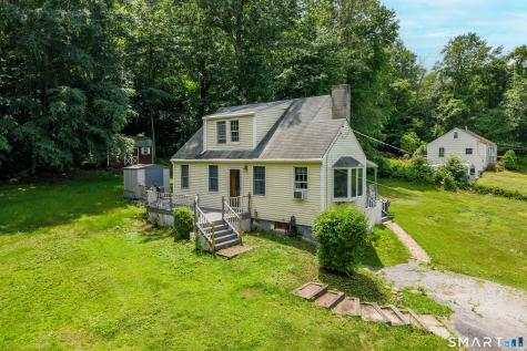 5 Parmalee Park Place Newtown CT 06470