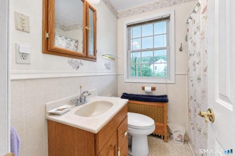 5 Parmalee Park Place Newtown CT 06470