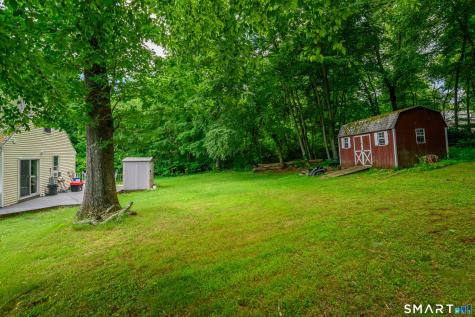 5 Parmalee Park Place Newtown CT 06470