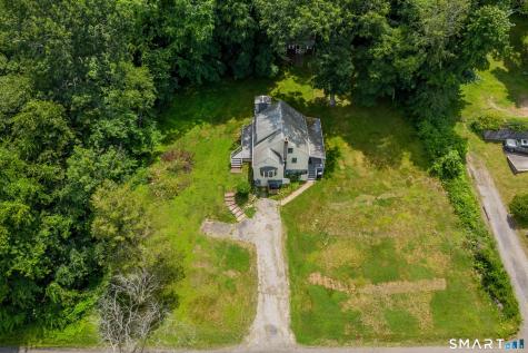 5 Parmalee Park Place Newtown CT 06470