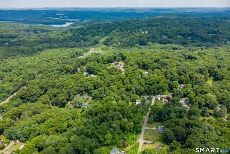 5 Parmalee Park Place Newtown CT 06470