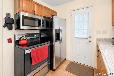 5 Parmalee Park Place Newtown CT 06470