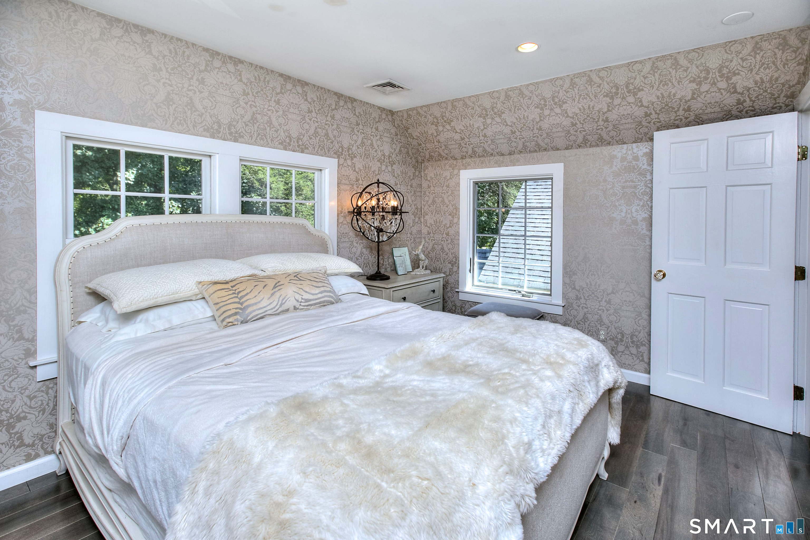 160 Cedar Road Fairfield CT 06890