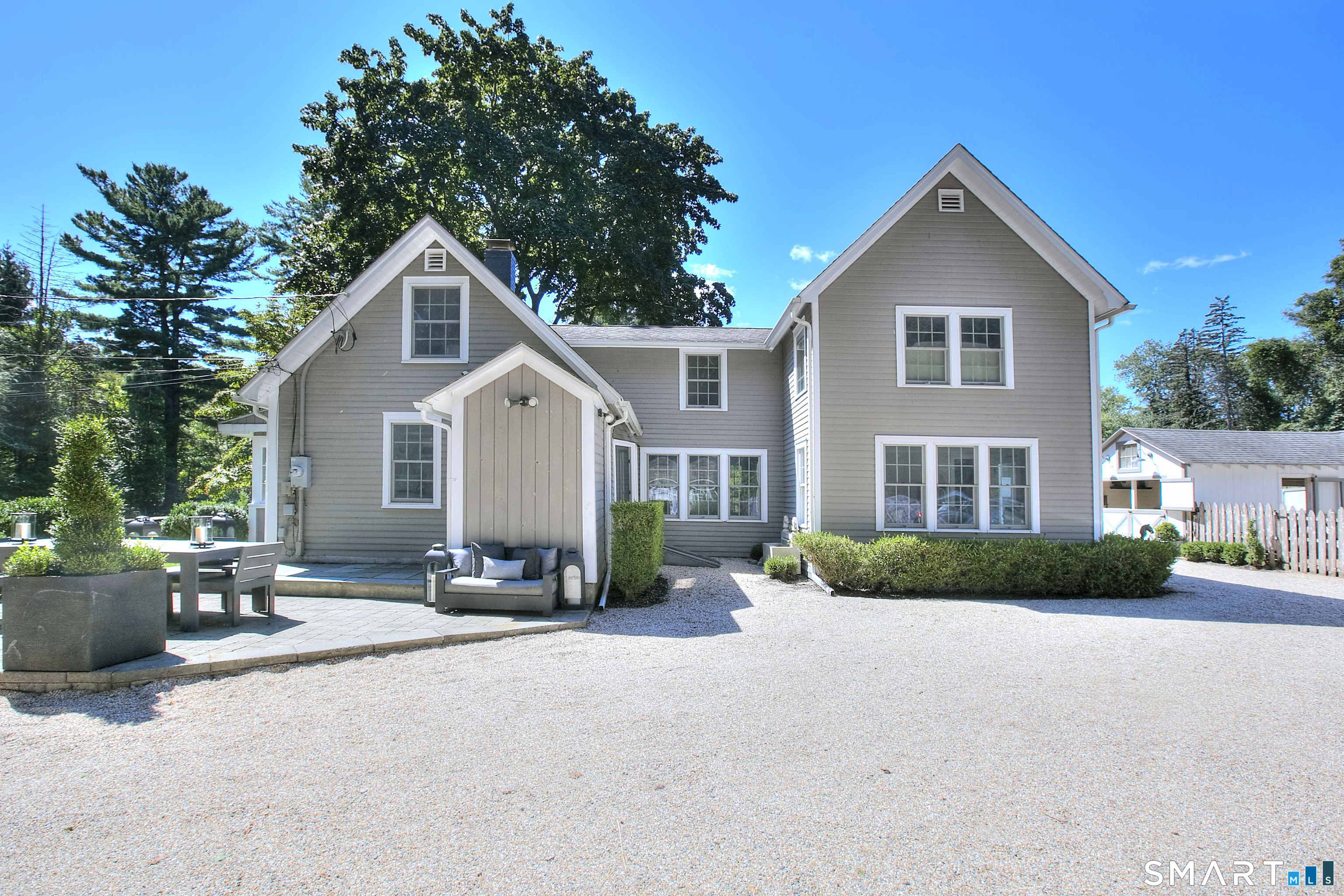 160 Cedar Road Fairfield CT 06890