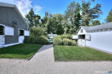 160 Cedar Road Fairfield CT 06890