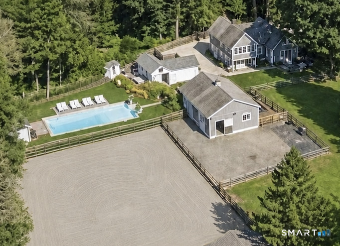 160 Cedar Road Fairfield CT 06890