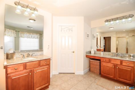 3 Spring Ridge Court Danbury CT 06811