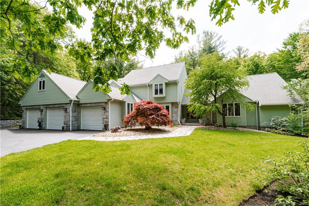 38 Lord Davis Lane Avon CT 06001