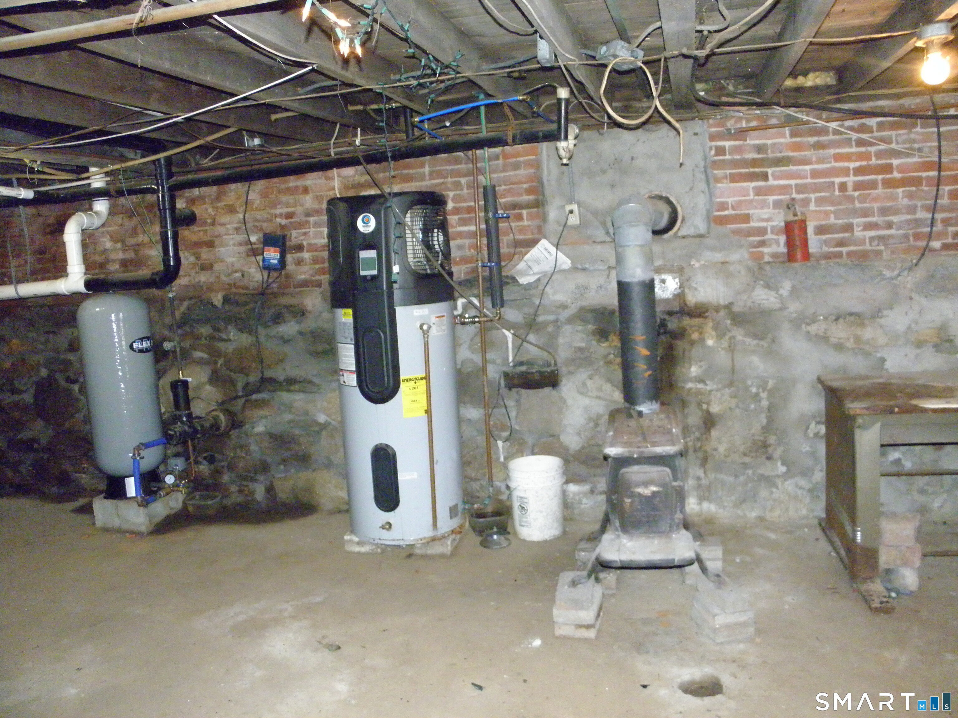 85 Wauregan Road Killingly CT 06239