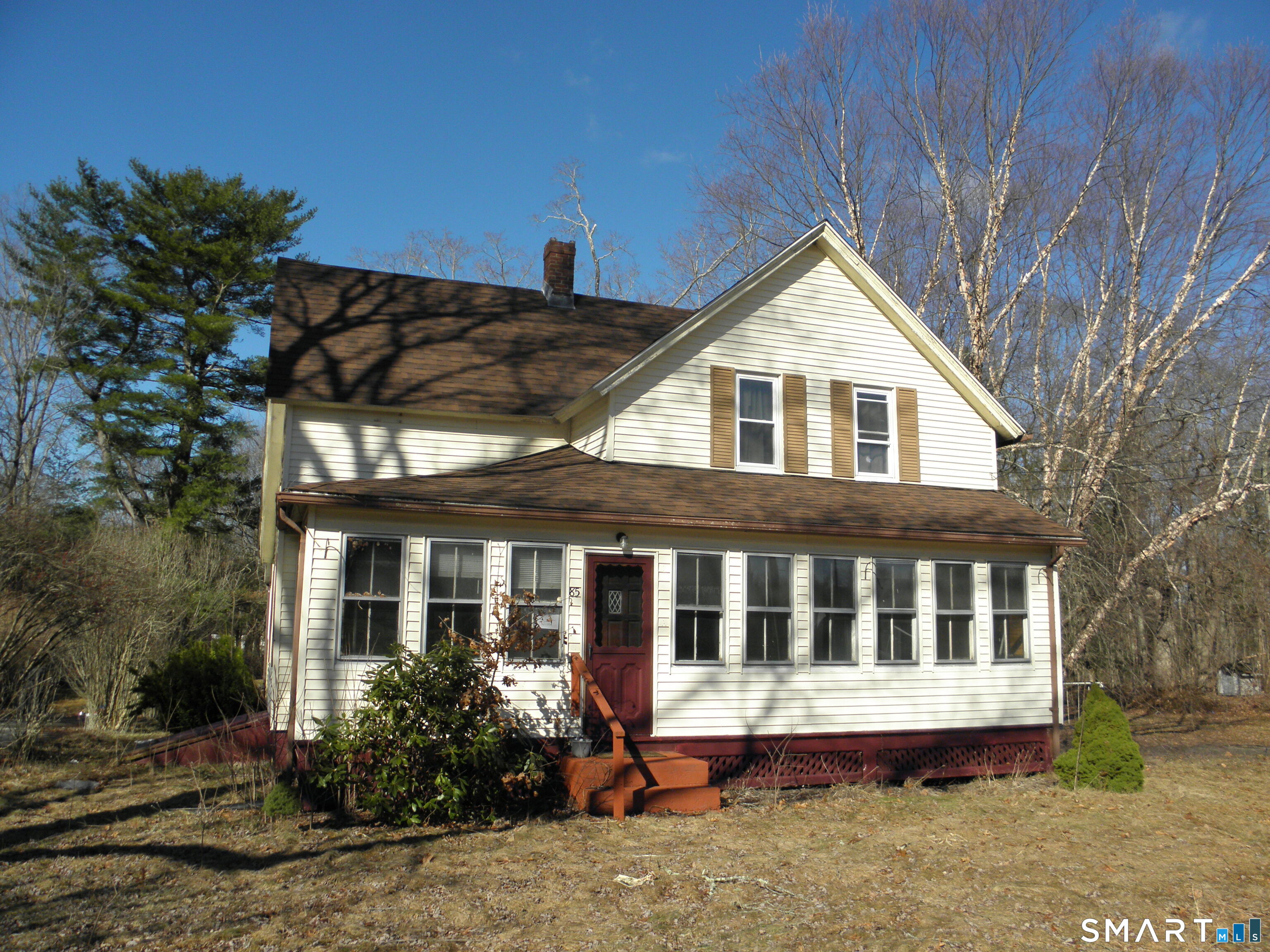 85 Wauregan Road Killingly CT 06239