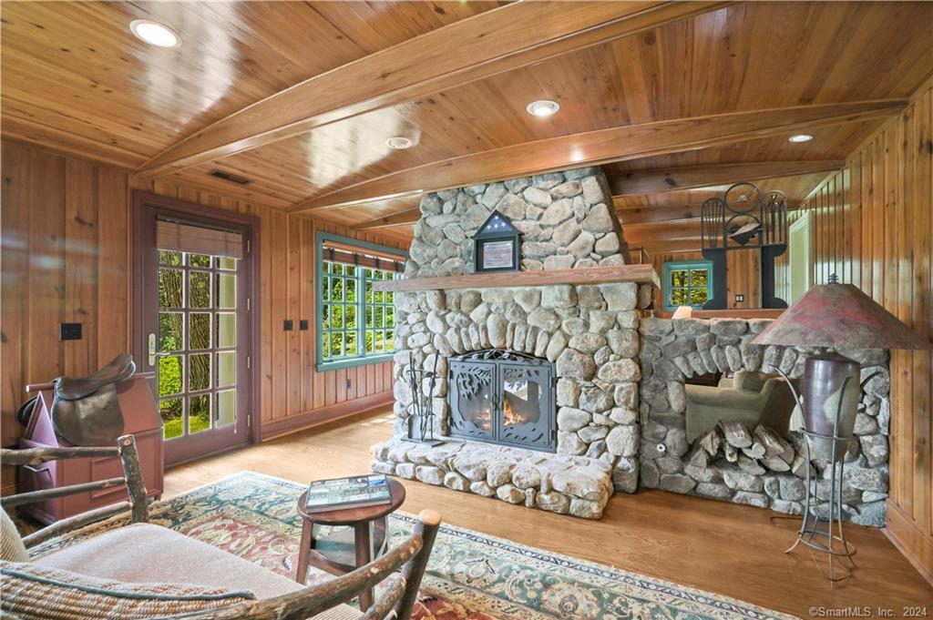 27 Old Hattertown Road Redding CT 06896