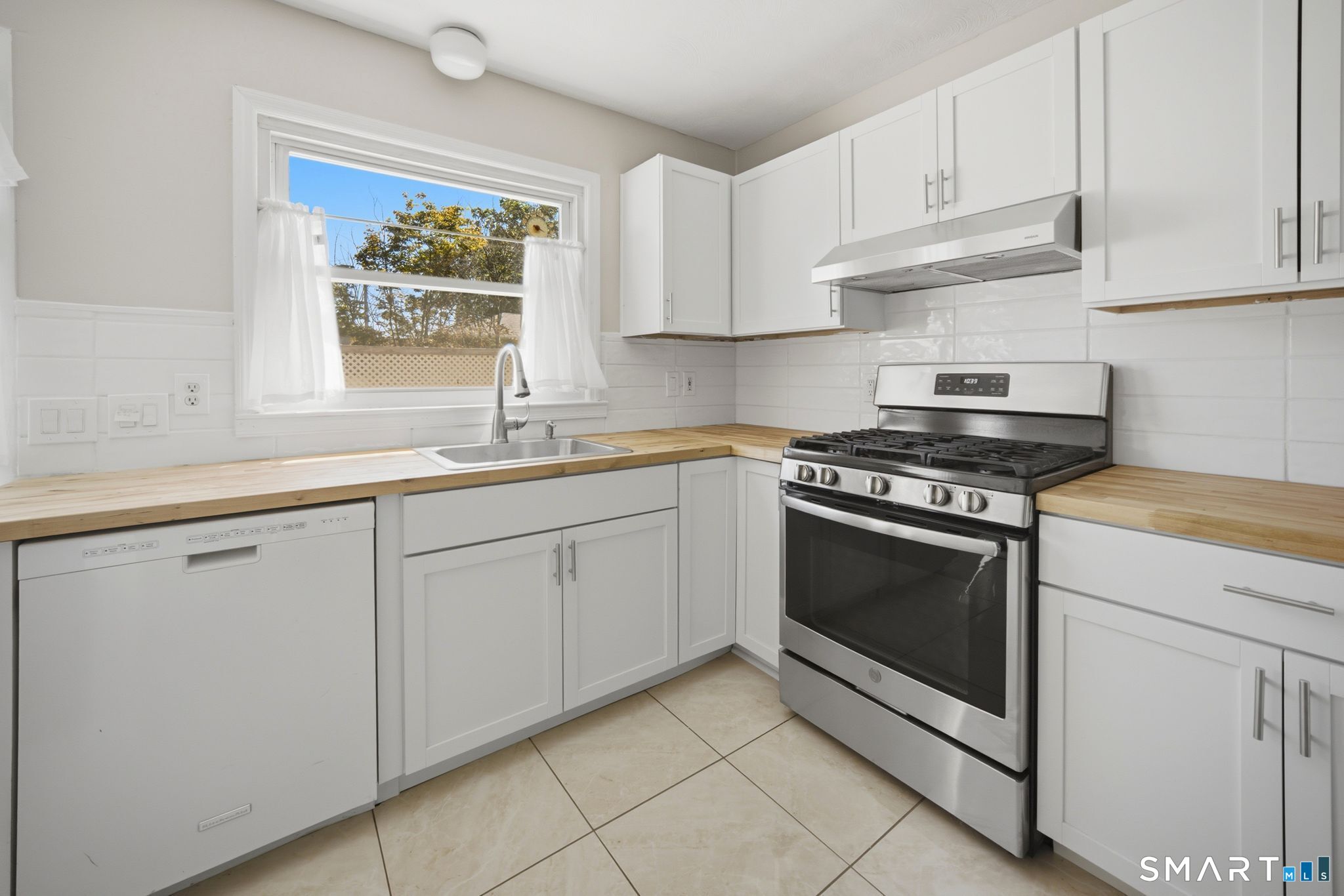 83 Utica Street Milford CT 06461