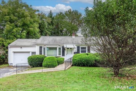 25 Meadowbrook Road Danbury CT 06811