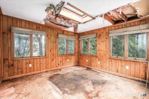 25 Meadowbrook Road Danbury CT 06811