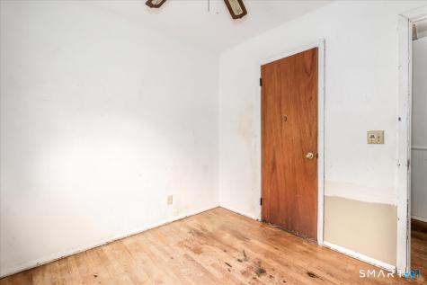 25 Meadowbrook Road Danbury CT 06811