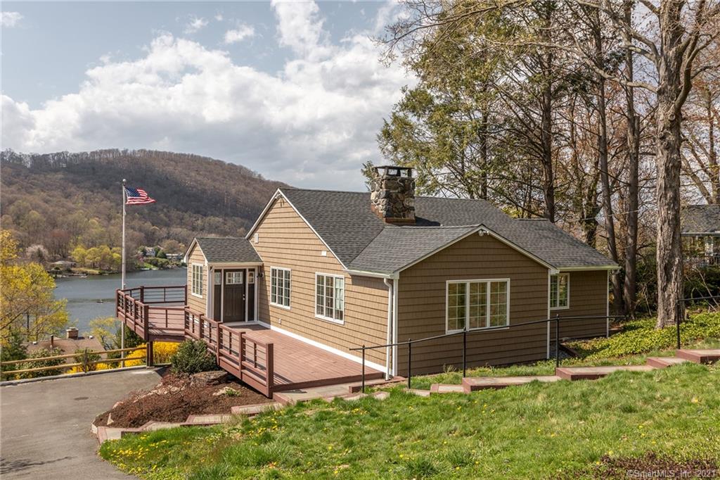 36 Sunset Trail New Fairfield CT 06812
