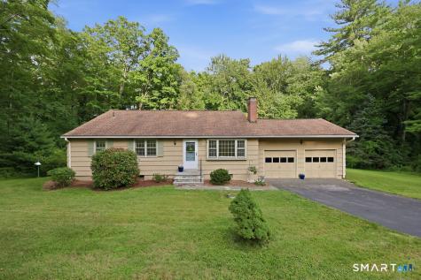 8 Valley View Drive Simsbury CT 06089