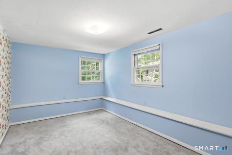 8 Valley View Drive Simsbury CT 06089