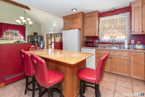 165 Community House Road Southbury CT 06488