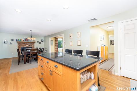 30 Green Woods Lane Farmington CT 06085