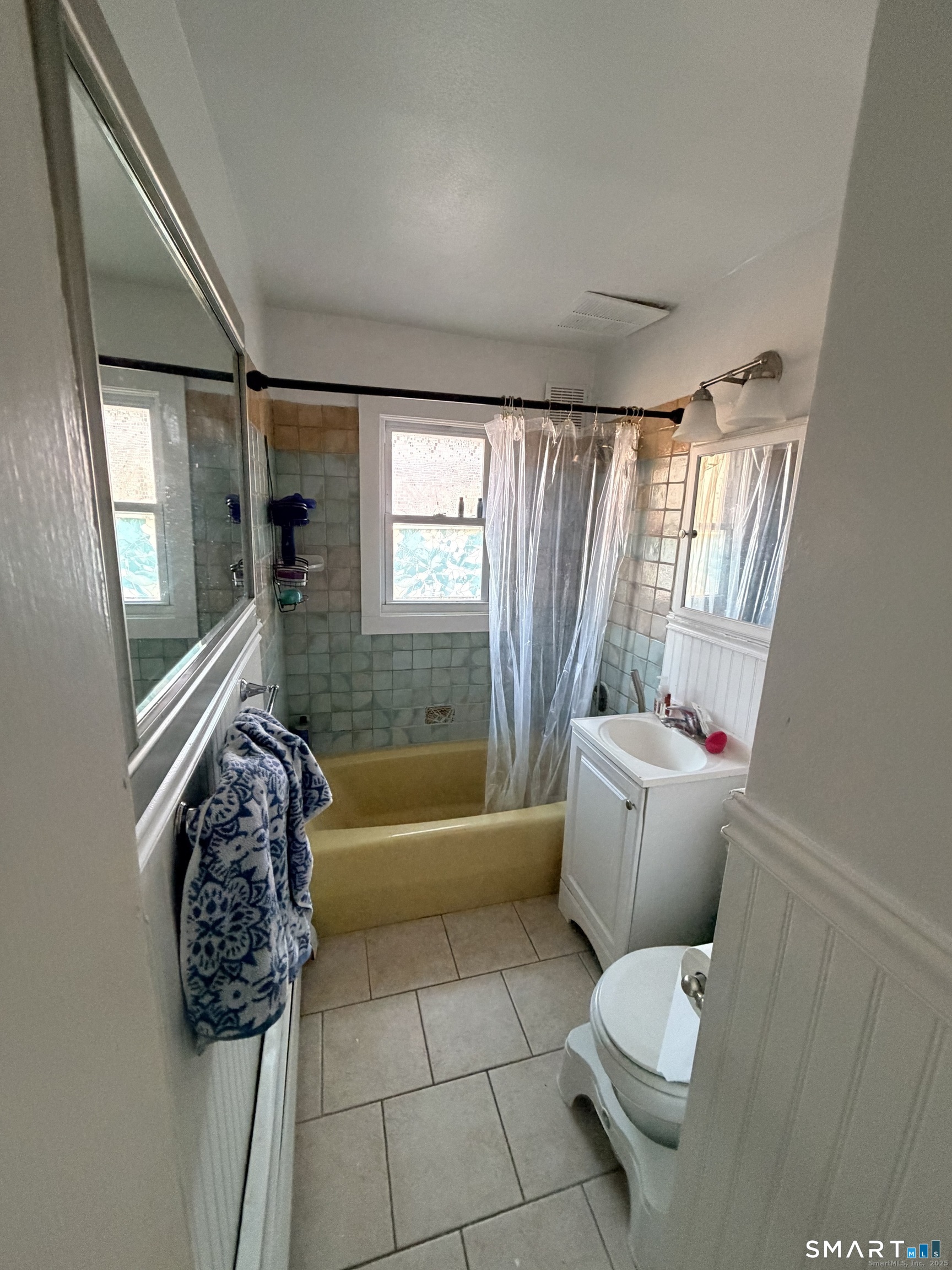 33 Assisi Way Norwalk CT 06854