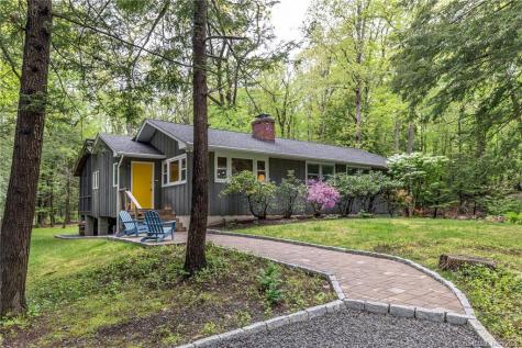 3 Arthur Street Danbury CT 06810