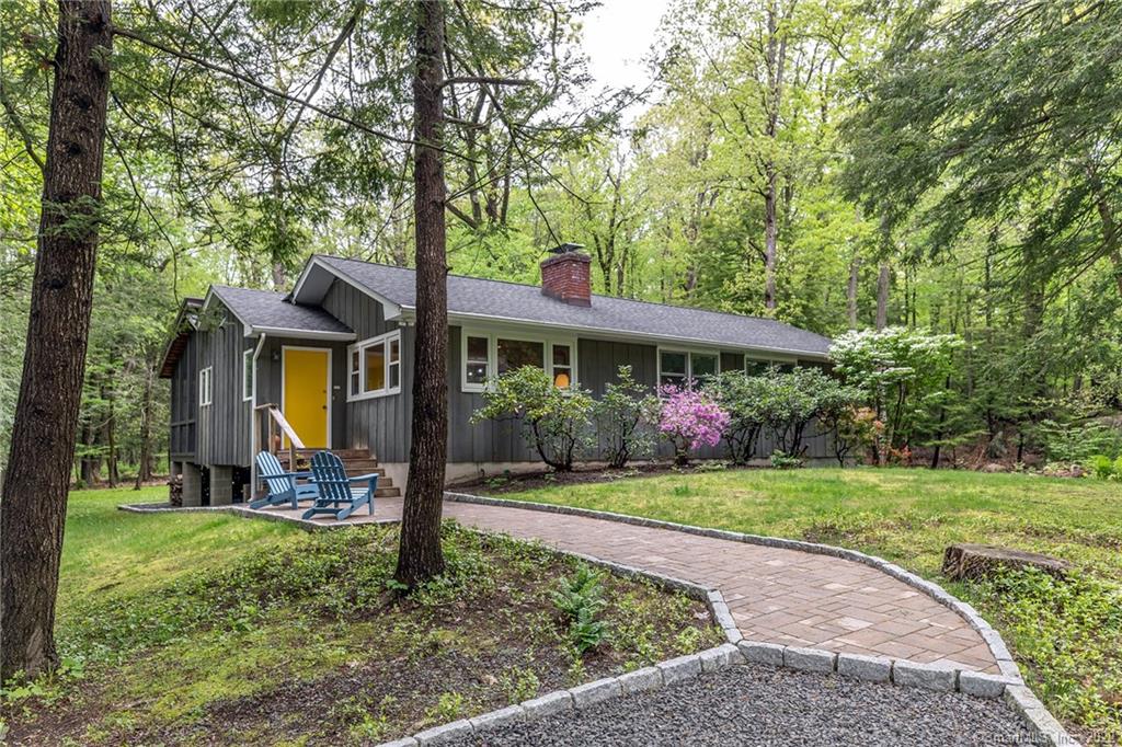 3 Arthur Street Danbury CT 06810