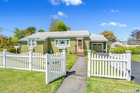 24 Owen Drive Stonington CT 06378