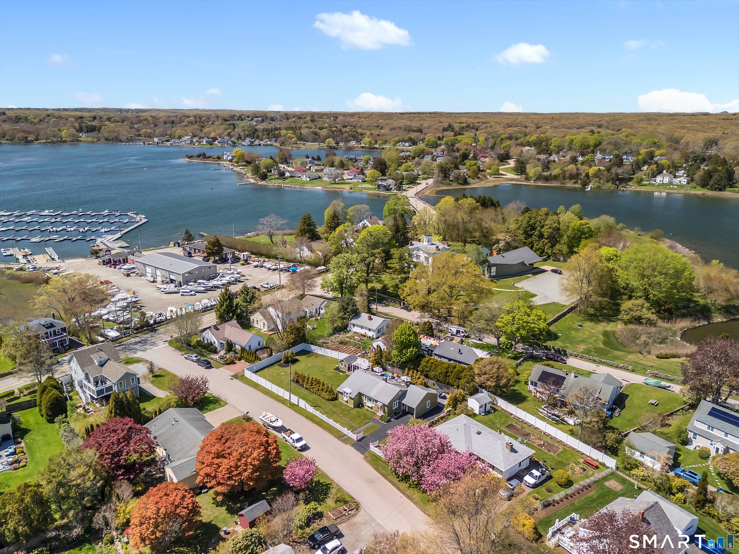 24 Owen Drive Stonington CT 06378