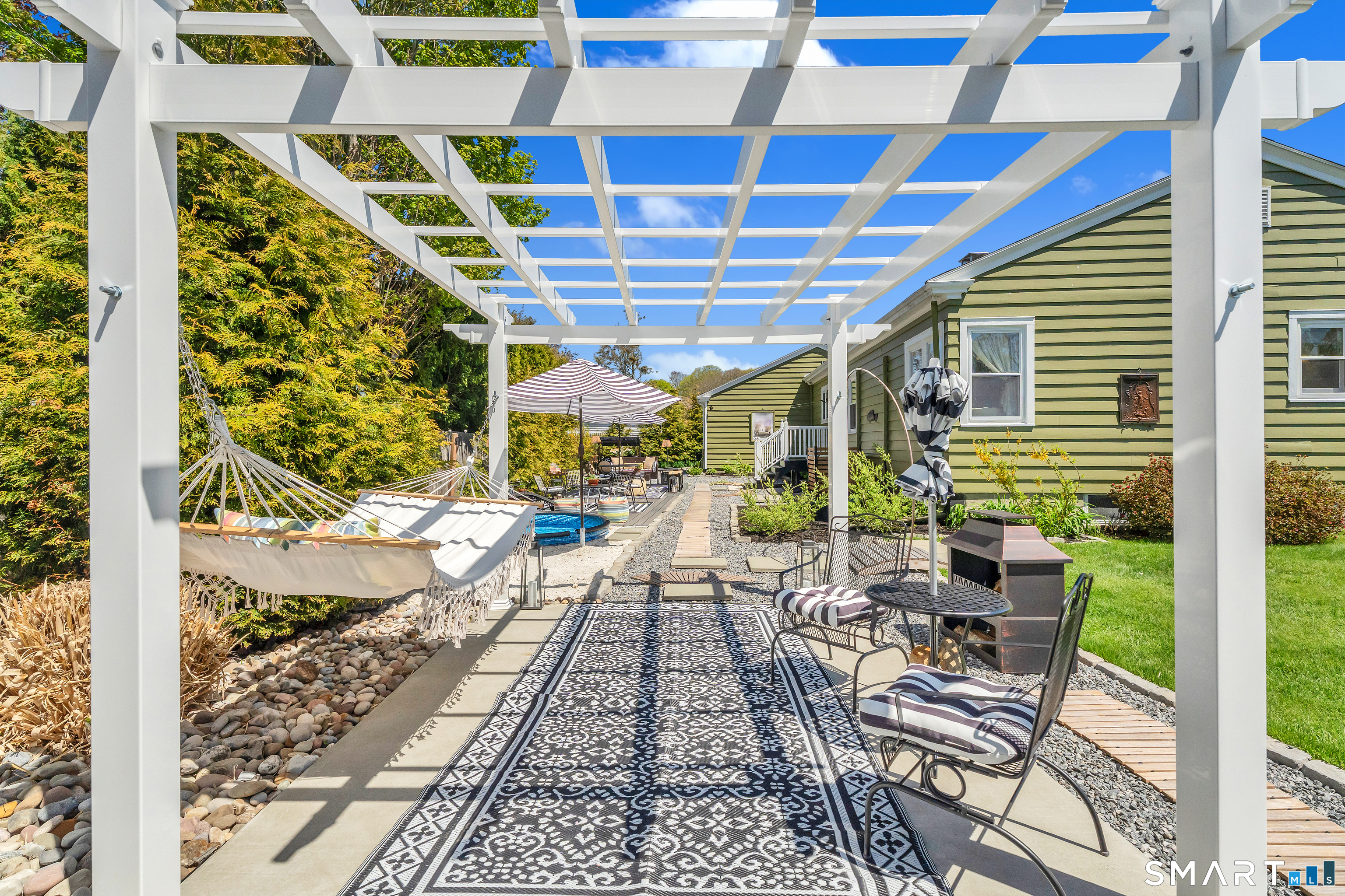 24 Owen Drive Stonington CT 06378