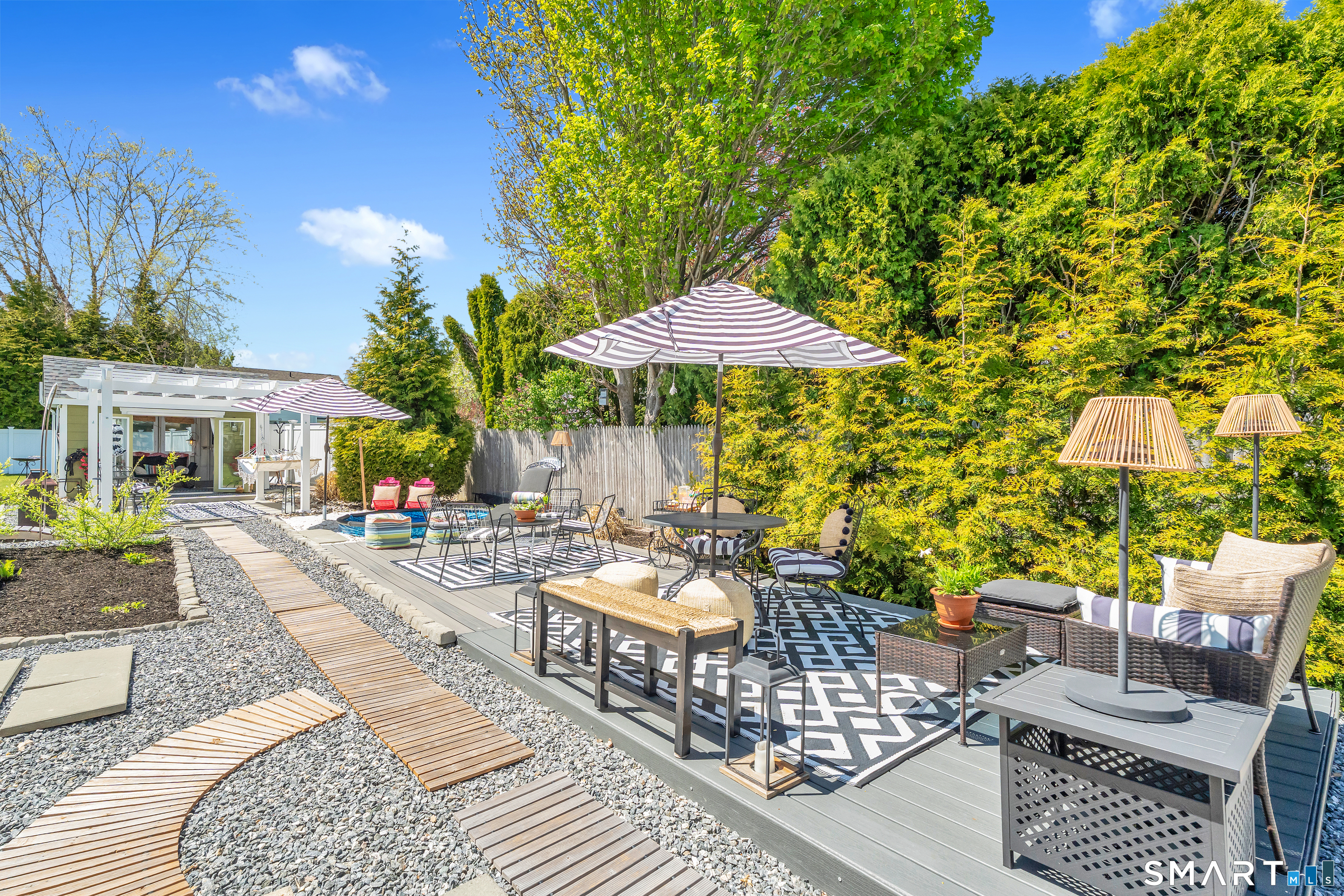 24 Owen Drive Stonington CT 06378