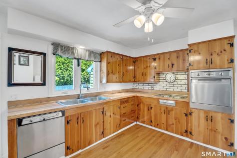 24 Owen Drive Stonington CT 06378