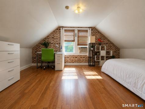 228 Douglas Drive Meriden CT 06451