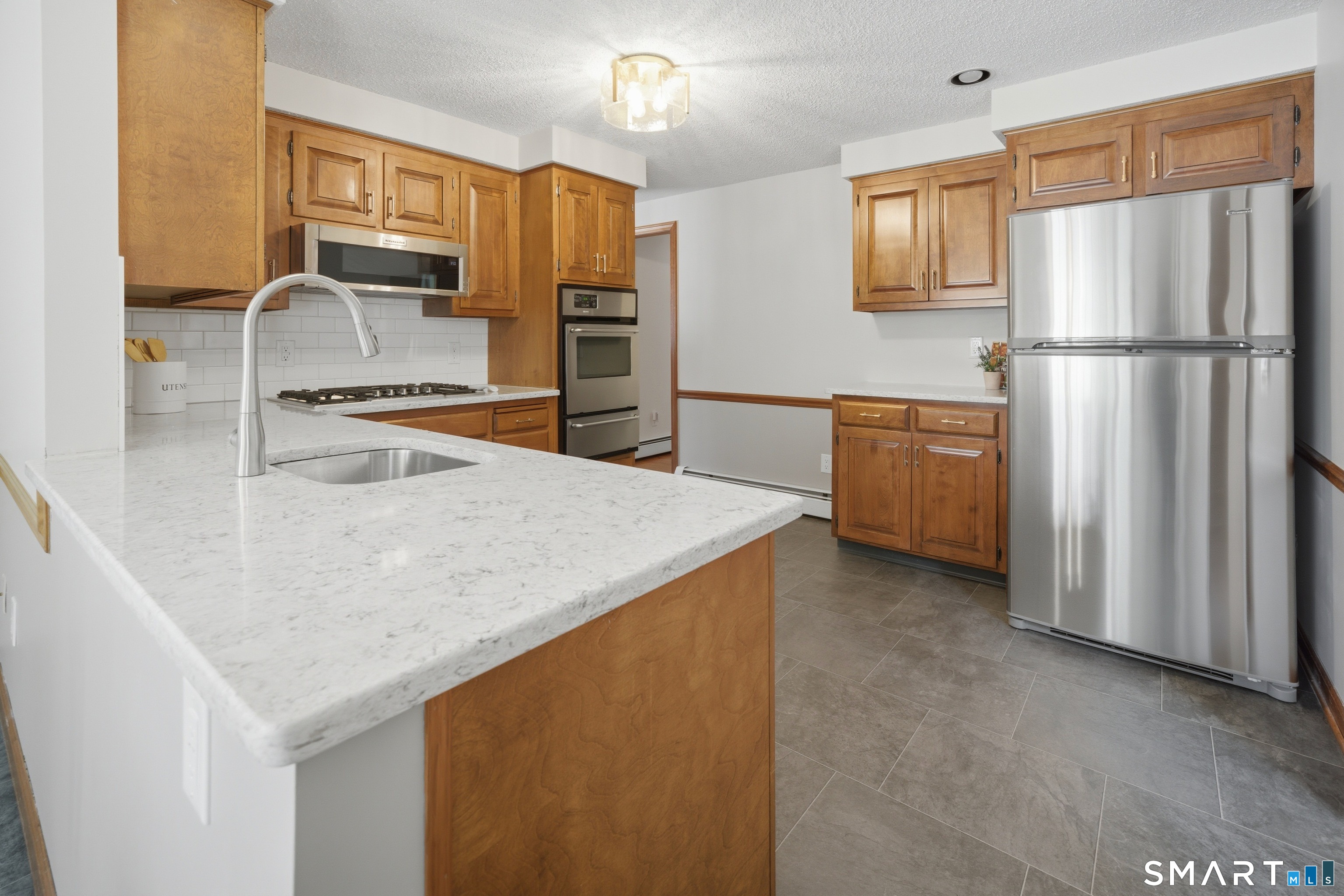 211 Valley View Road Manchester CT 06040
