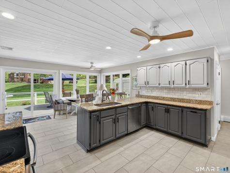 4401 Ridge Road North Haven CT 06473