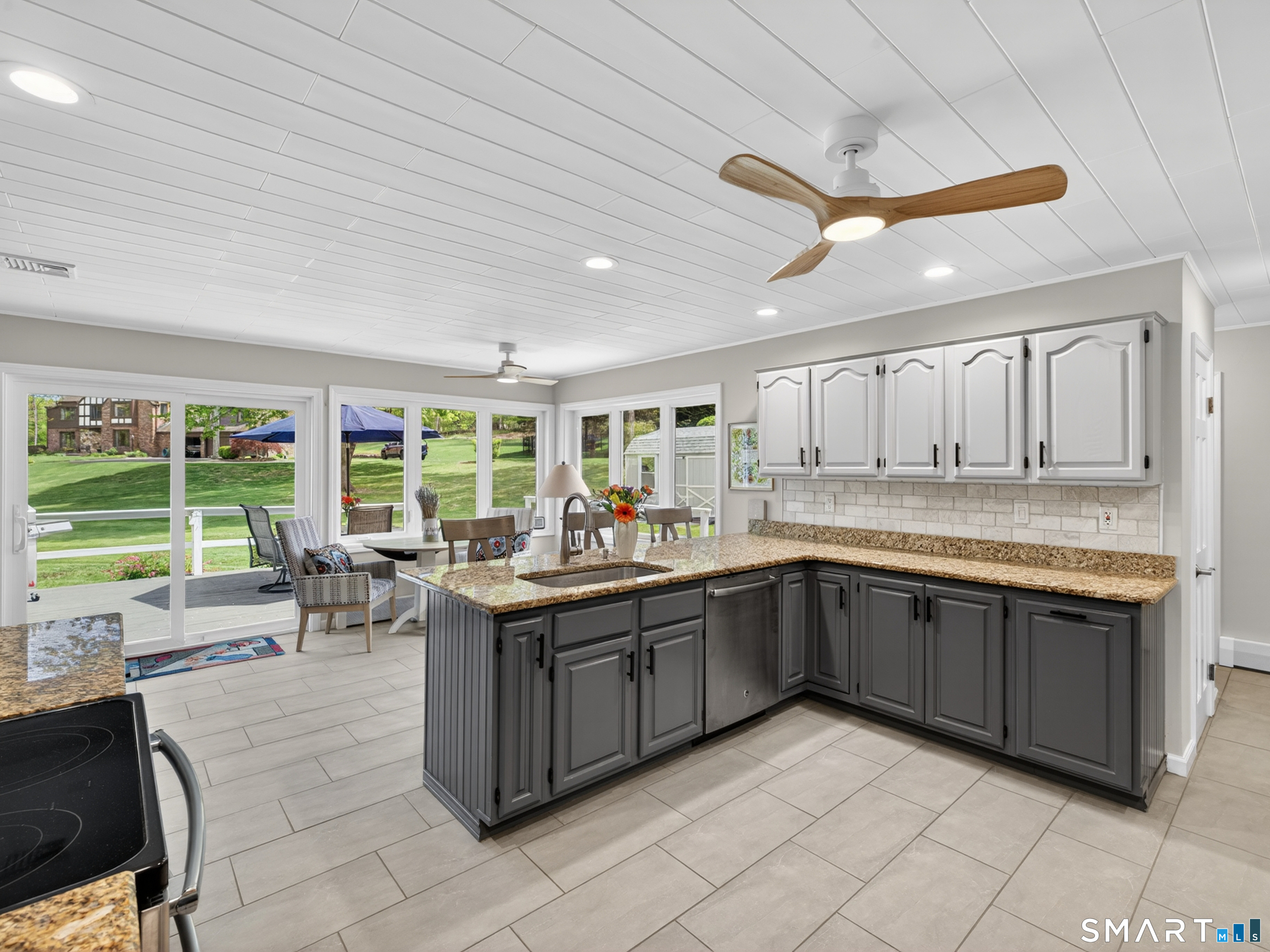 4401 Ridge Road North Haven CT 06473