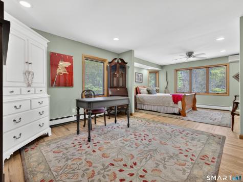 4401 Ridge Road North Haven CT 06473