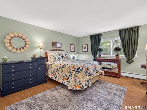 4401 Ridge Road North Haven CT 06473