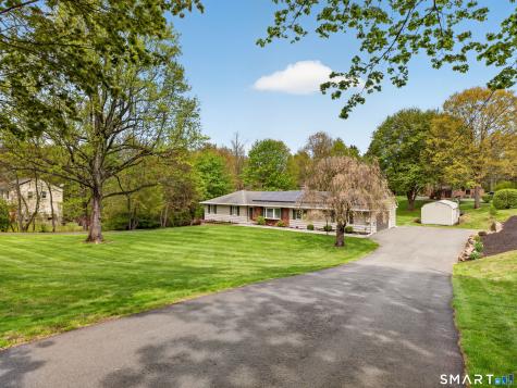 4401 Ridge Road North Haven CT 06473