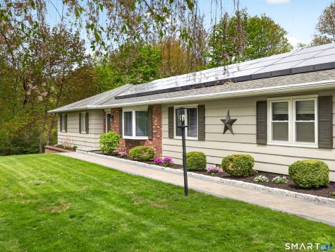 4401 Ridge Road North Haven CT 06473