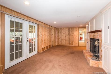 15 Sand Hill Road Simsbury CT 06089