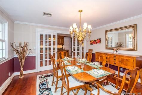 15 Sand Hill Road Simsbury CT 06089
