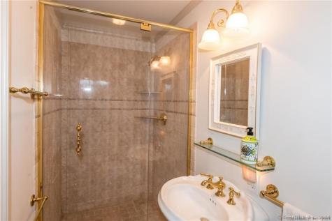 15 Sand Hill Road Simsbury CT 06089