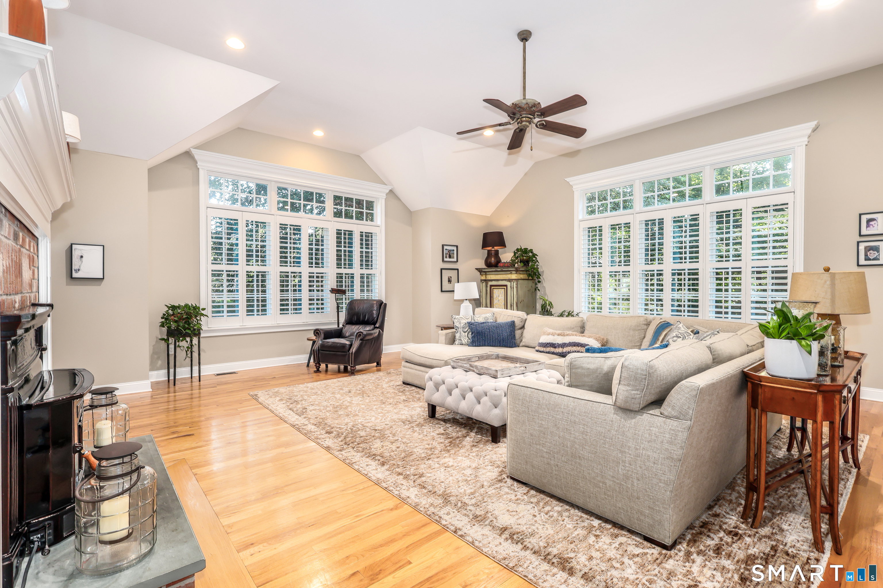 18 Logging Trail Lane Brookfield CT 06804
