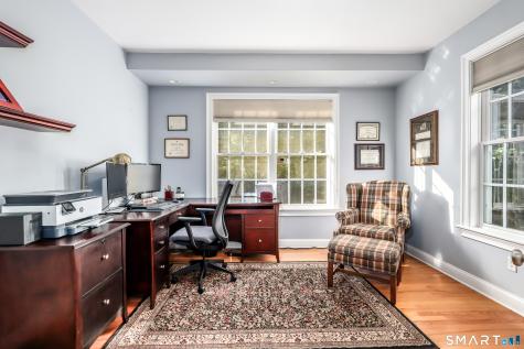 18 Logging Trail Lane Brookfield CT 06804